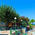 Üdülőpark Baia Calava E Gioiosa Marea
