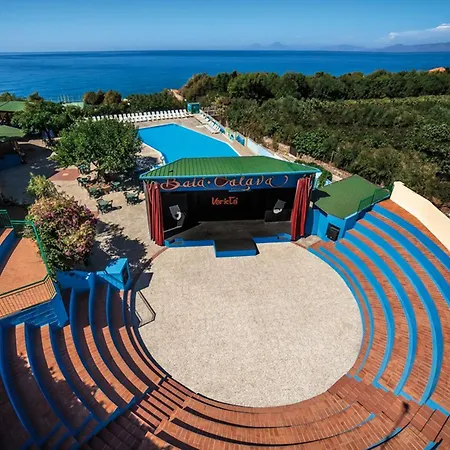 ホリデーパーク Baia Calava E