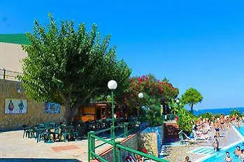 Üdülőpark Baia Calava E Gioiosa Marea